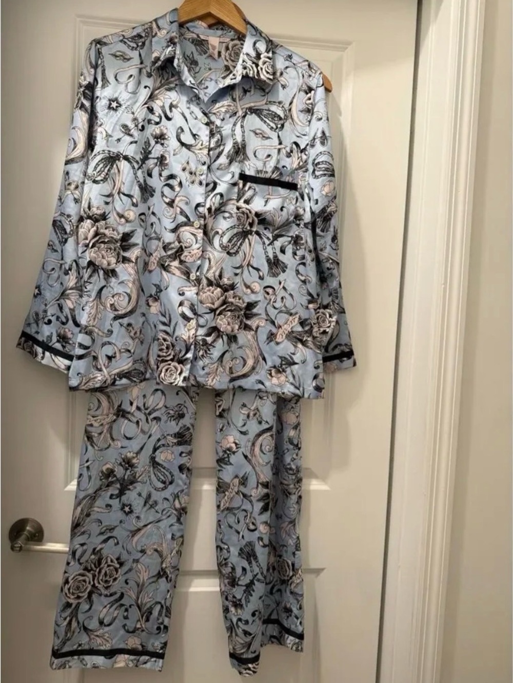 Victoria's Secret Locked in Love Blue/Black Floral Satin Pajama Set- M